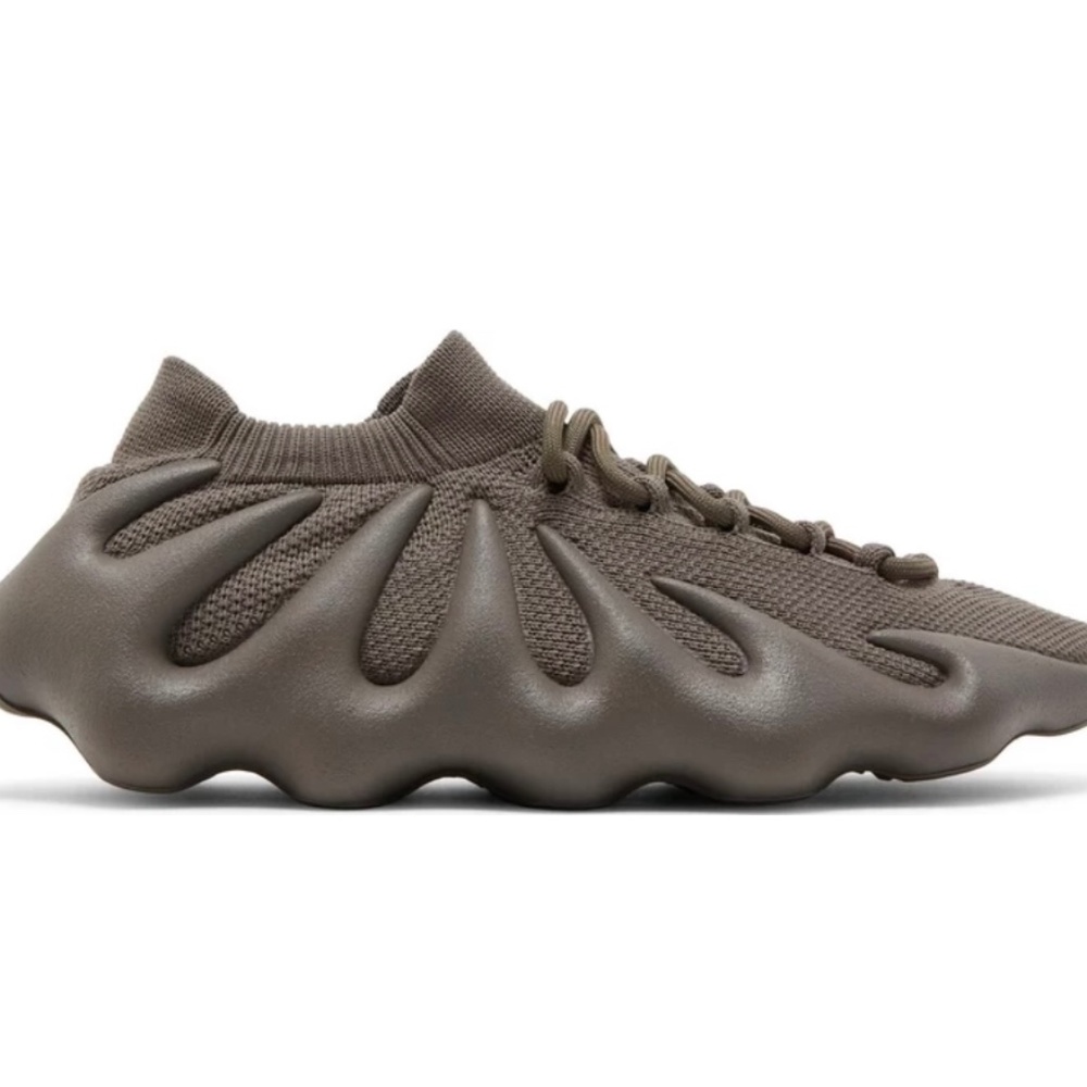 *AUTHENTIC* YEEZY Boost 450